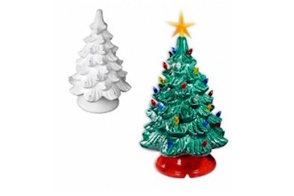 Paint Nite Innovation Labs: Ceramic Christmas Tree II